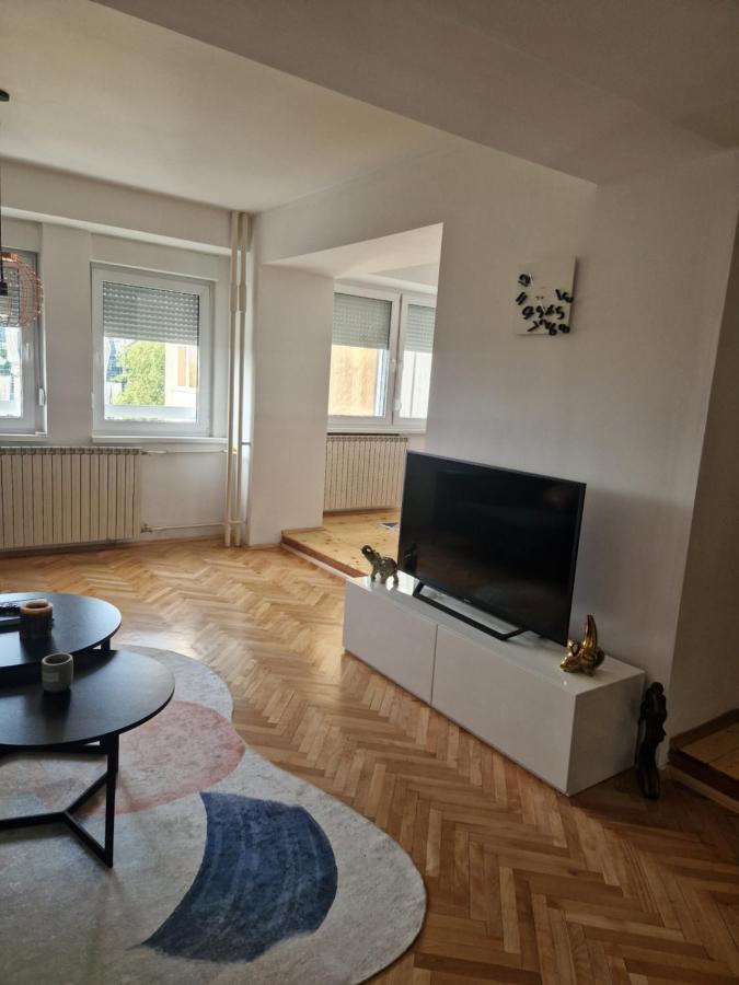 Comfy Center Apartment Skopie Exterior foto