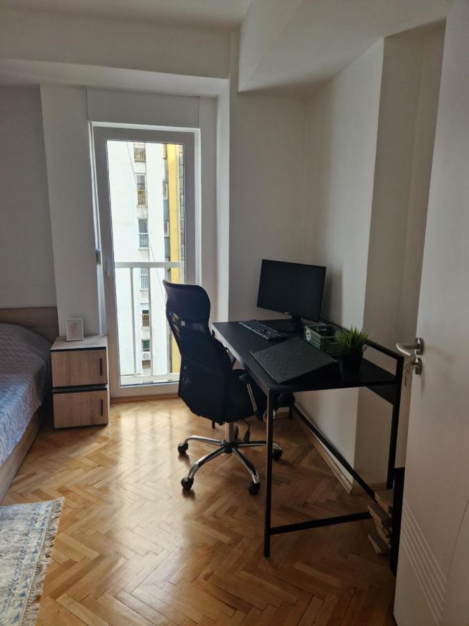 Comfy Center Apartment Skopie Exterior foto